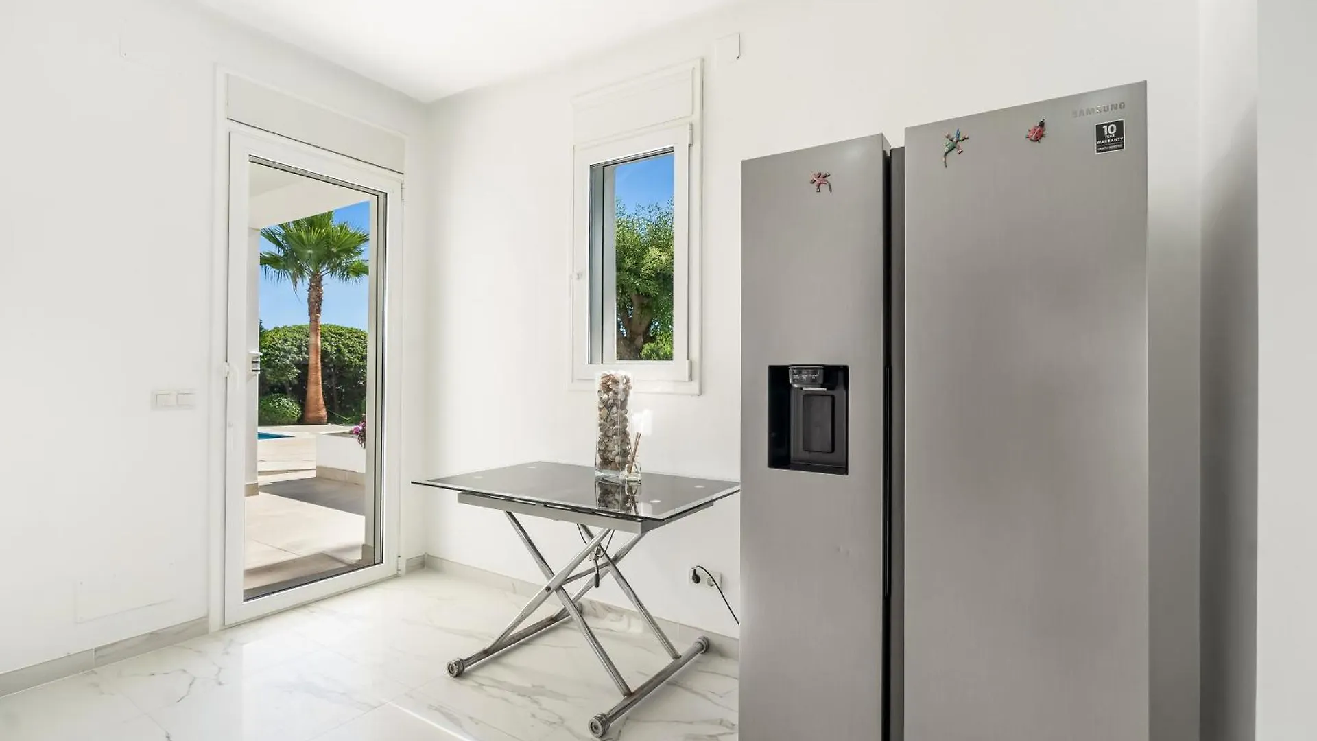 Hermosa Villa En Marbella,100 M Playa, Vistas Al Mar, Piscina Privada 0*, Marbella Spanien